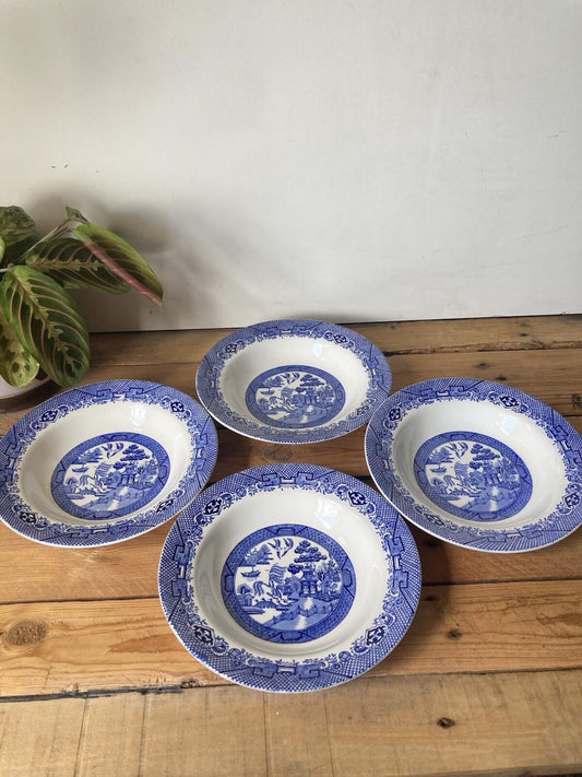 Barratts Willow 4 Rimmed Dessert / Soup Bowls Blue & White